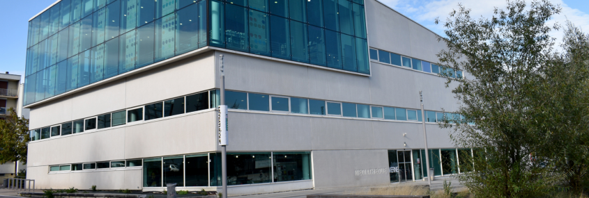 Façade de la médiathèque Jules Verne à Vandoeuvre-lès-Nancy
